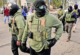 Silbatos y ruido, defensa de migrantes en Estados Unidos