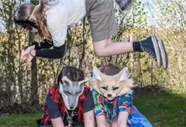 J&oacute;venes Therians generan revuelo en redes sociales