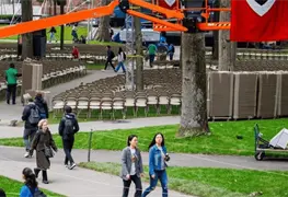 Demandan a Harvard por presunta discriminaci&oacute;n en admisiones universitarias