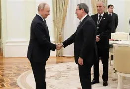Putin condena restricciones de EEUU a Cuba en reuni&oacute;n clave