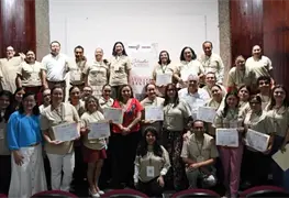 Emotivo reconocimiento a mediadora Amira Rosas en Tabasco