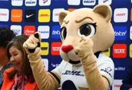 Goya debuta como botarga del Club Universidad Nacional