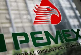 Pemex informa reducci&oacute;n hist&oacute;rica de deuda y p&eacute;rdidas