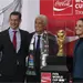 Presenta Sheinbaum la copa del Mundial