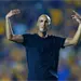 Guido Pizarro celebra victoria dram&aacute;tica de Tigres en Cl&aacute;sico Regio 142