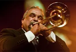 Nueva York despide a Willie Col&oacute;n con trombones y recuerdos