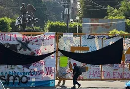 Estudiantes de UAEM mantienen toma por feminicidios