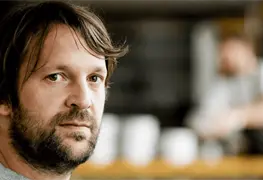 Chef con 3 estrellas Michelin renuncia por acusaciones de abuso