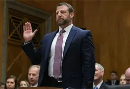 Markwayne Mullin jura como Secretario de Seguridad Nacional en Casa Blanca