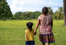 Ellas huyen dos veces: ser mujer en tiempos de guerra