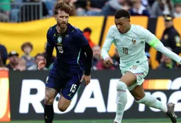 Mbapp&eacute; lidera triunfo de Francia sobre Brasil en partido amistoso