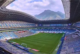 Polic&iacute;a detiene a aficionado en Estadio Monterrey