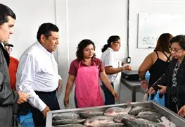Gobernador Javier May destaca programa Pescando Vida