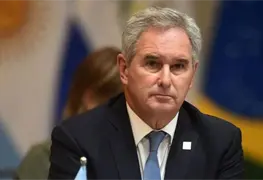 Relaciones Argentina-Ir&aacute;n: Expulsan a funcionario iran&iacute; por decisi&oacute;n sobre CGRI