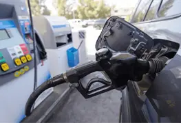 Crisis energ&eacute;tica: precio de la gasolina se dispara