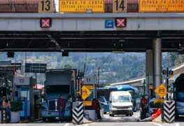 Segob informa sobre 11 bloqueos realizados por transportistas y agricultores en 9 estados
