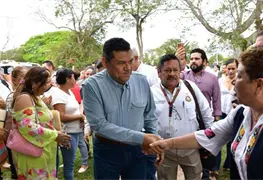 Javier May cierra gira 2026 en Centros Integradores desde Playas del Rosario