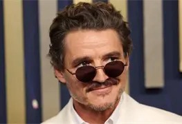 Pedro Pascal, el nuevo embajador de Chanel y su impacto en la moda
