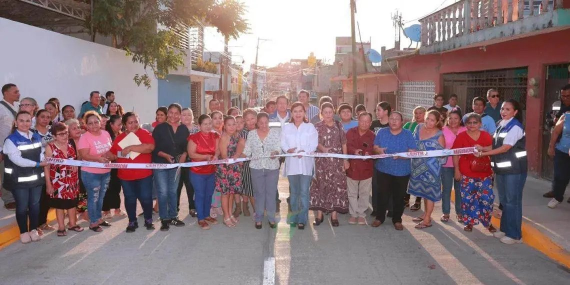 Yolanda Osuna inaugura obra sanitaria y vialidad en Atasta de Serra Yolanda Osuna inaugura obra sanitaria y vialidad en Atasta de Serra