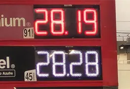 Sube litro de di&eacute;sel casi a 29 pesos
