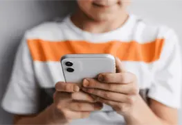 Noruega proh&iacute;be acceso a redes sociales para menores de 16 a&ntilde;os