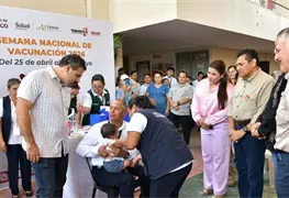Entrega de tarjetas de apoyos federales en Tabasco