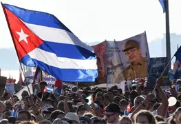 Intelectuales alzan la voz: "Cuba no est&aacute; sola"