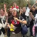 Fans de BTS se re&uacute;nen en Estadio GNP antes de su concierto en CDMX