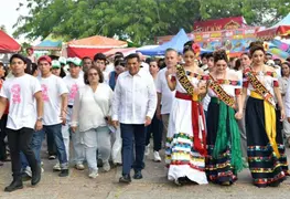 Emotivo homenaje a fallecidos en reanudaci&oacute;n de la fiesta tabasque&ntilde;a