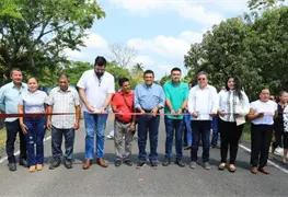 Javier May impulsa desarrollo con obras en Comalcalco