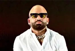 Arc&aacute;ngel se disculpa tras sus declaraciones en concierto en el Movistar Arena