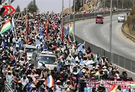 &iexcl;Bolivia arde! Evo Morales vuelve a movilizar a miles contra el gobierno