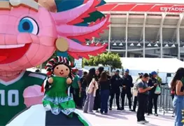 Retiran figura de Ajologol cerca del Estadio Azteca