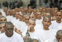 L&iacute;der de pandilla MS-13 recibe pena de 85 a&ntilde;os en El Salvador