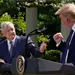 Rodean a Trump manipuladores