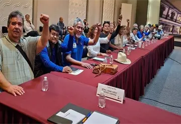 Gobierno propone aseguradora p&uacute;blica y fortalece Pensionissste