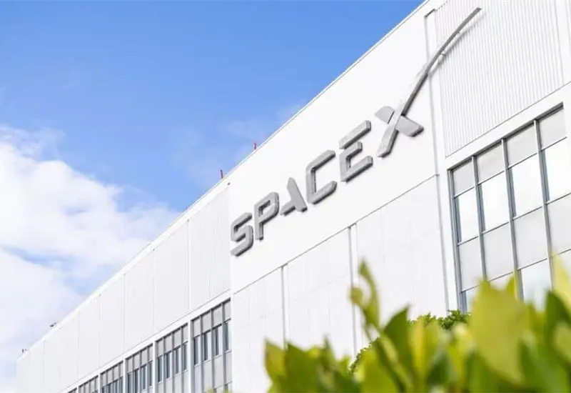 SpaceX acumula inversi&oacute;n r&eacute;cord antes de su debut burs&aacute;til