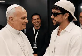 Reuni&oacute;n privada entre Bad Bunny y el Papa Le&oacute;n XIV en Madrid