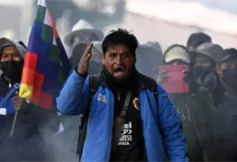 Tensi&oacute;n y disturbios en La Paz: Crisis pol&iacute;tica en Bolivia