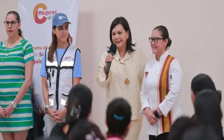 Programa Mujeres al Centro brinda autonom&iacute;a a trav&eacute;s de capacitaciones
