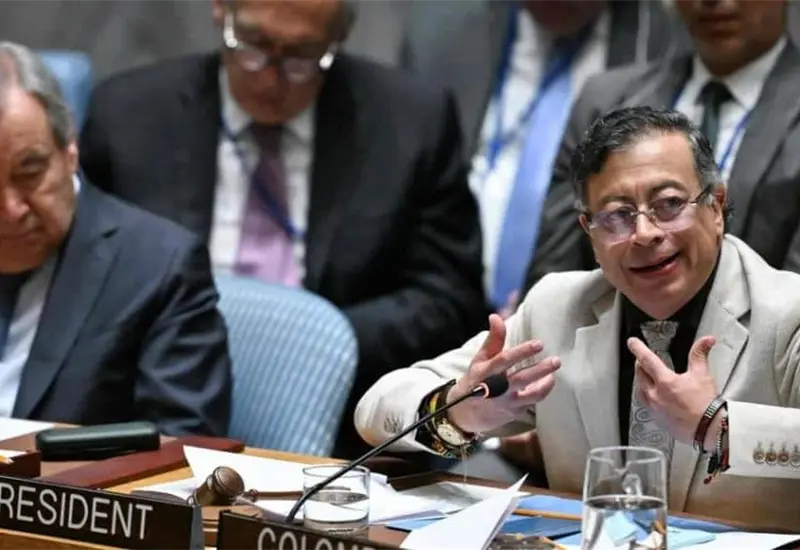 Decisi&oacute;n judicial limita uso de redes sociales por Gustavo Petro