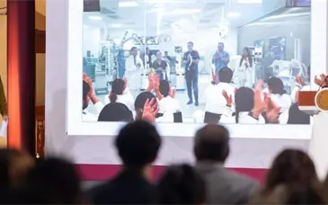 Robots quir&uacute;rgicos llegan a hospitales p&uacute;blicos en M&eacute;xico