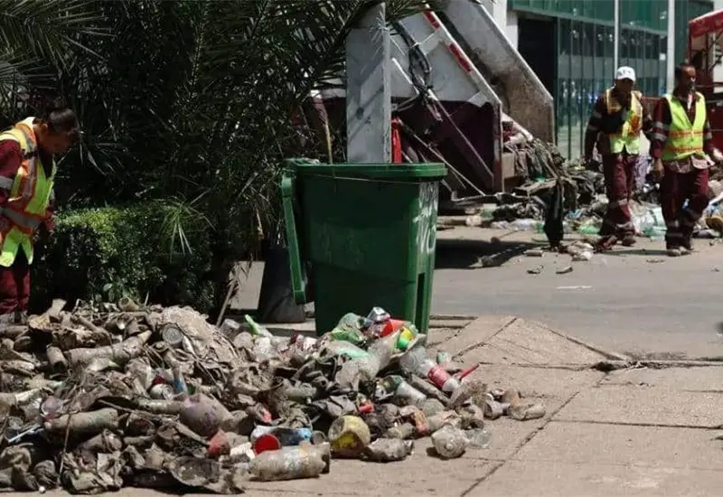 40 Toneladas de Basura Recolectadas en Z&oacute;calo y &Aacute;ngel por Triunfo del Tricolor