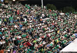 Afici&oacute;n tabasque&ntilde;a llena de alegr&iacute;a el Estadio Centenario con la victoria del Tri