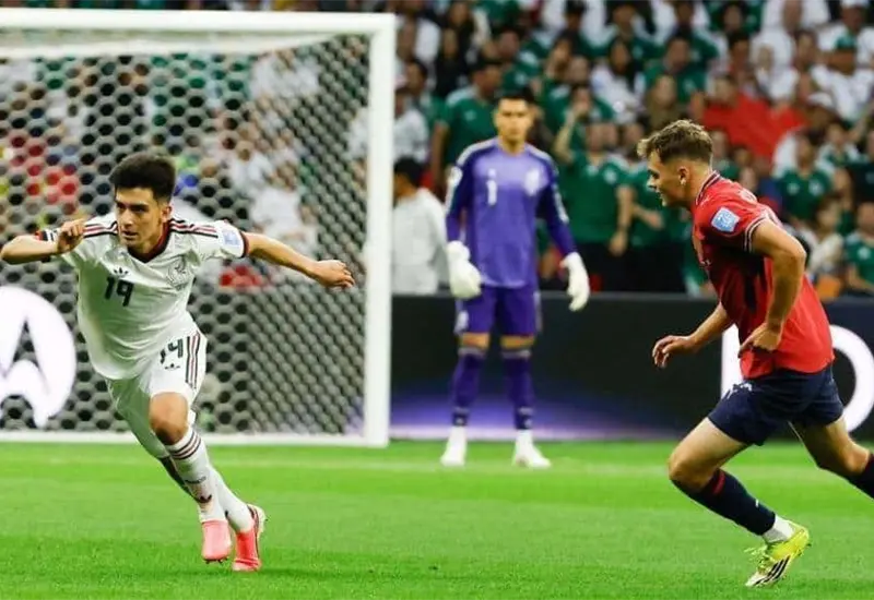 Gilberto Mora hace historia al ser titular en Mundial de M&eacute;xico