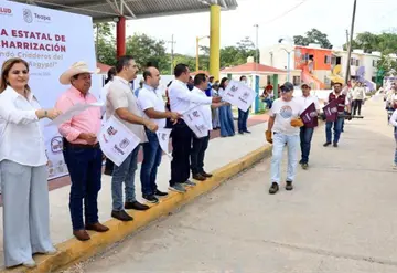 Salud p&uacute;blica en Tabasco se fortalece con jornada de descacharrizaci&oacute;n en Teapa