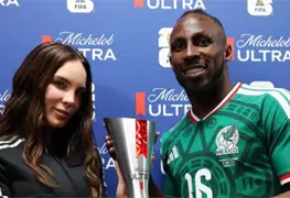 Juli&aacute;n Qui&ntilde;ones recibe segundo MVP del Mundial 2026