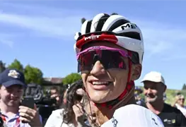J&oacute;venes talentos desaf&iacute;an a los favoritos en el Tour de Francia 2026