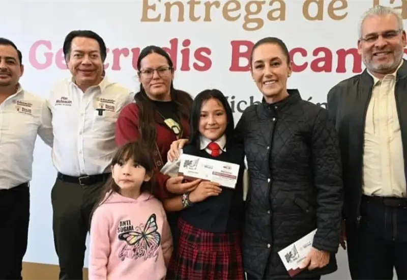 Claudia Sheinbaum destaca Sistema Universal de Becas en Michoac&aacute;n