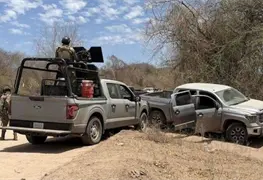 Enfrentamiento en Sinaloa deja un elemento naval muerto y varios civiles armados abatidos